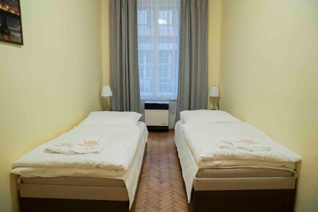 Cozy Flat By Wenceslas Square! Prague Exterior photo